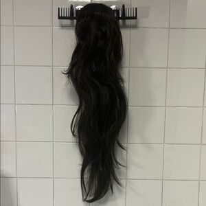 FreeTress Super Long Caracas 30” Ponytail 1B Off Black EUC